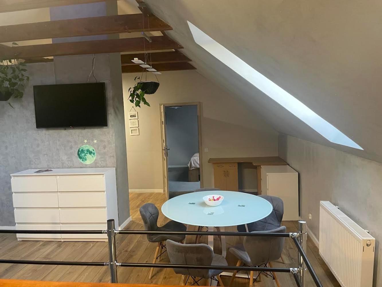 Aparthotel Przytulny Zakatek Zerniki Wroclawskie Exterior foto